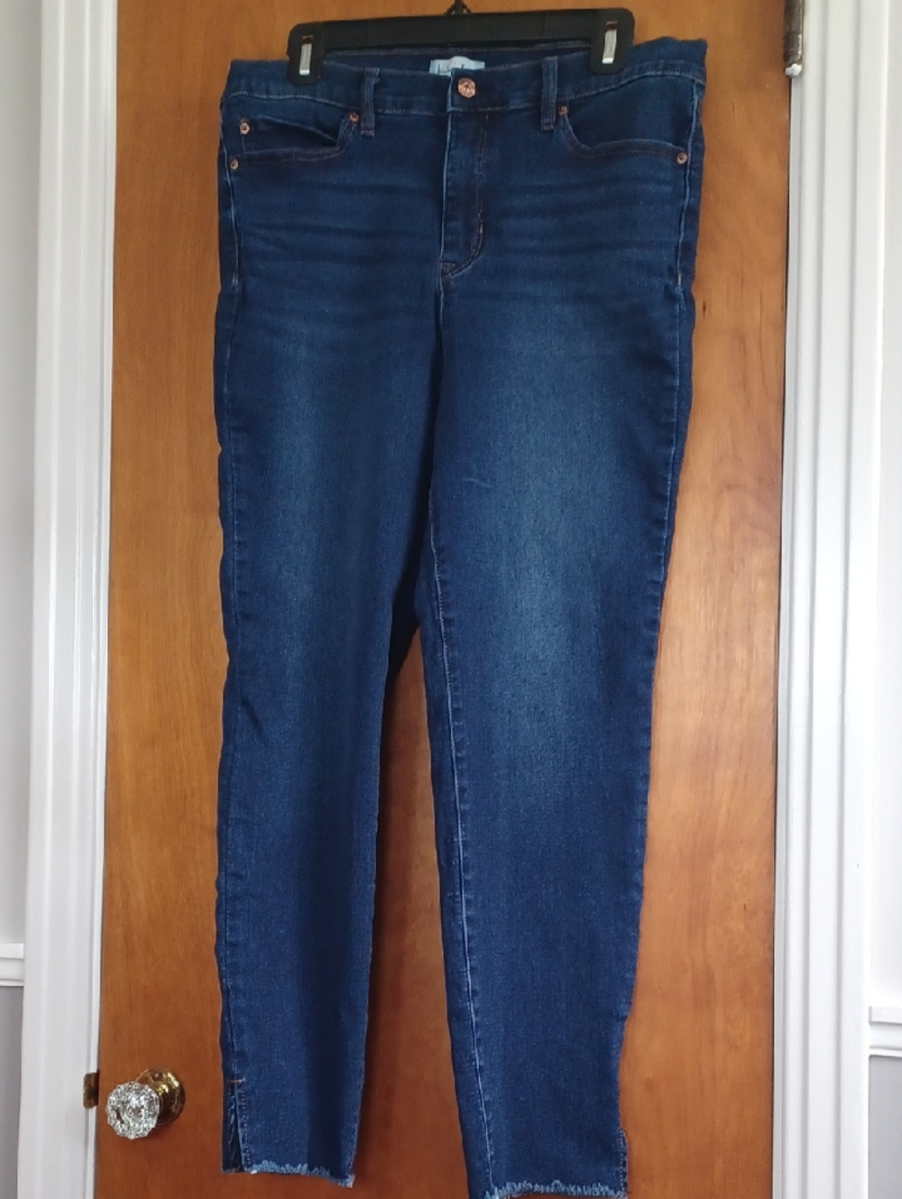 Nicole Miller SOHO High Rise Ankle Skinny Sz.12.side Hem Slits.L.27".R.11".W.31"